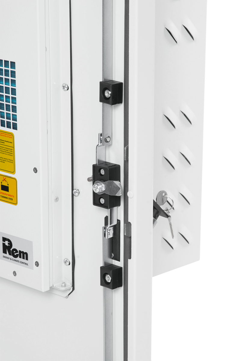 Шкаф всепогодный настенный 18U (Ш600 × Г500), комплектация ТК с контроллером MC3 и датчиками, ШТВ-Н-18.6.5-КААА-ТК-МС3