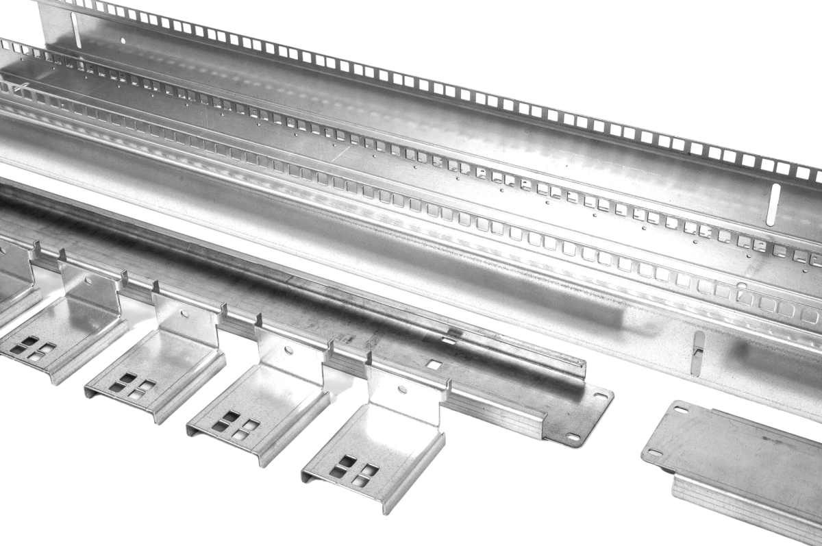 ЦМО EMS-VG-47U.600 Комплект направляющих 47U для шкафов серии EMS высотой 2200 мм., шириной 600 мм., EMS-VG-47U.600