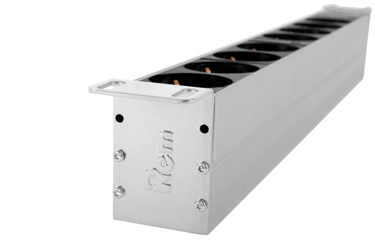 ЦМО R-32-3S-5C13-A-440-K Блок розеток Rem-32 с авт., 3 Sсhuko, 5 IEC 60320 C13, 32А, алюм., 19", колодка, R-32-3S-5C13-A-440-K