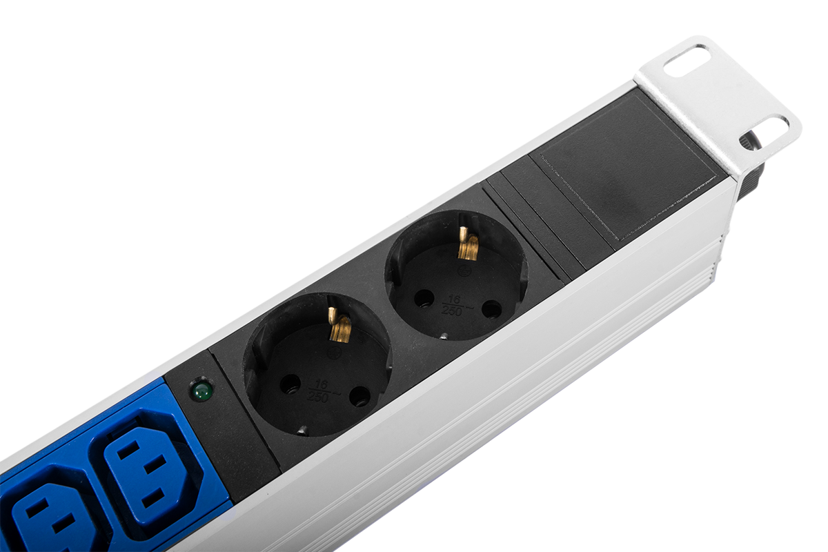 Гор блок розеток Rem-2MC, монит, управл, 1×32А, 2S, 3C13, 19'', колодка, R-2MC3-32-2S-3C13-440-K