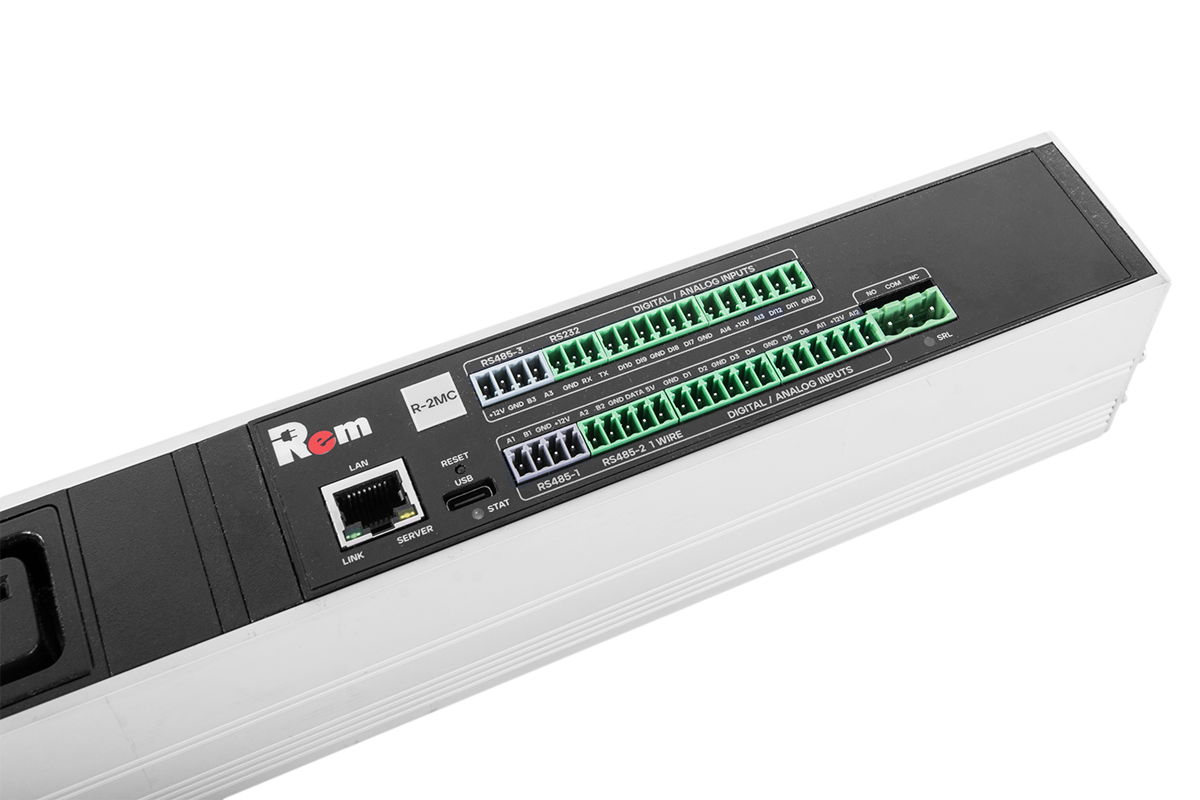 Верт блок розеток Rem-2MC, монит, измер, 1×32А, авт, 36C13, 6C19, 1820мм, шнур 3м IEC309, R-2MC3-32-36C13-6C19-A-MI-1820-3-2P