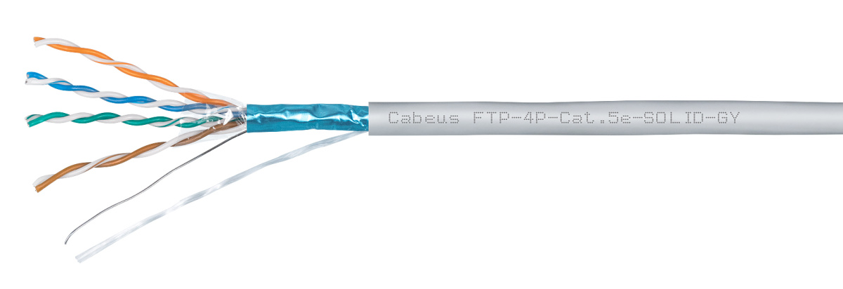 Cabeus FTP-4P-Cat.5e-SOLID-LSZH-GY Кабель витая пара экранированная FTP (F/UTP), категория 5e, 4 пары (24 AWG), одножильный, серый, экран - фольга, LSZH, нг(А)-HF, (305 м)