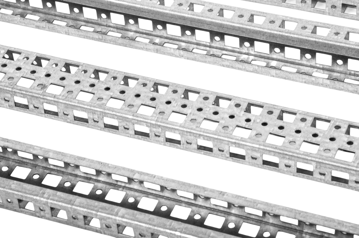 ЦМО EMS-PRM-48.23.400 Профиль монтажный 23х48 для шкафов EMS ширина/глубина 400 мм., EMS-PRM-48.23.400