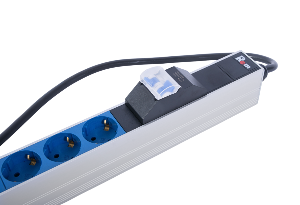 Верт блок розеток Rem-2MC, монит, измер, 1×32А, авт, 20S, 1420мм, шнур 3м IEC309, R-2MC3-32-20S-A-MI-1420-3-2P
