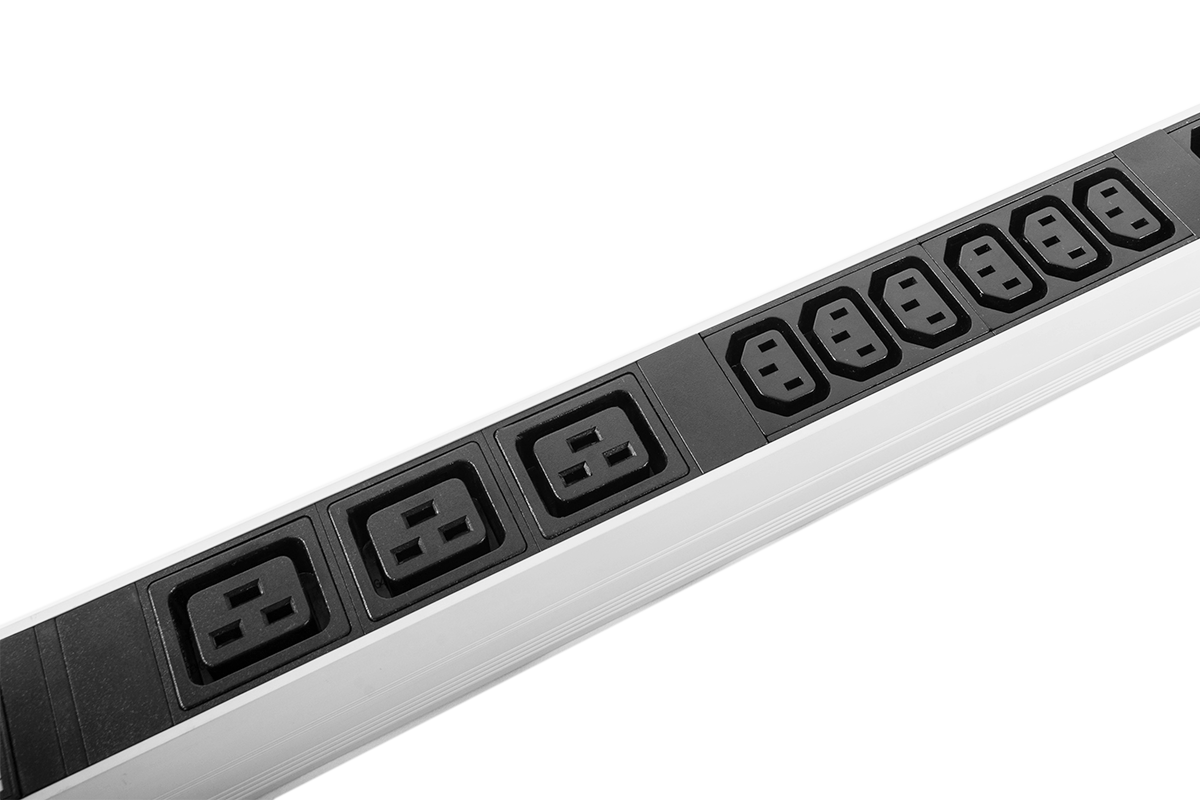 Верт блок розеток Rem-2MC, монит, измер, 1×32А, авт, 36C13, 6C19, 1820мм, шнур 3м IEC309, R-2MC3-32-36C13-6C19-A-MI-1820-3-2P