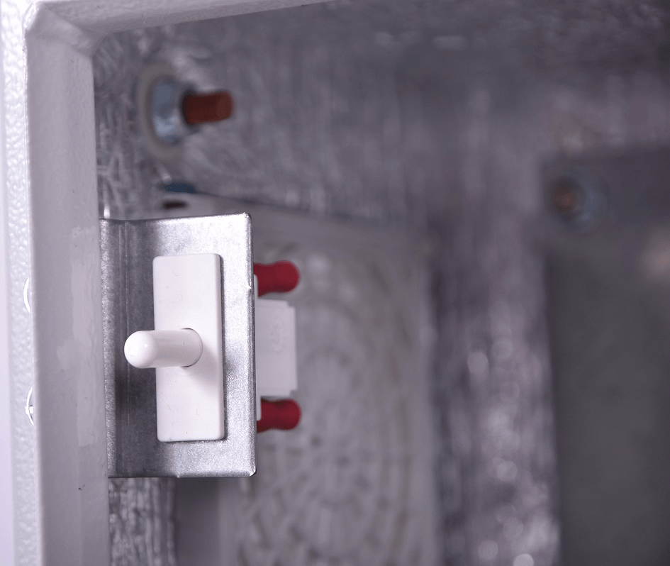 ЦМО ШТВ-НЭ-5.5.25-3ВВА-Т1 Шкаф ЭКОНОМ уличный всепогодный настенный укомплектованный (В500 × Ш500 × Г250),комплектация T1-IP54