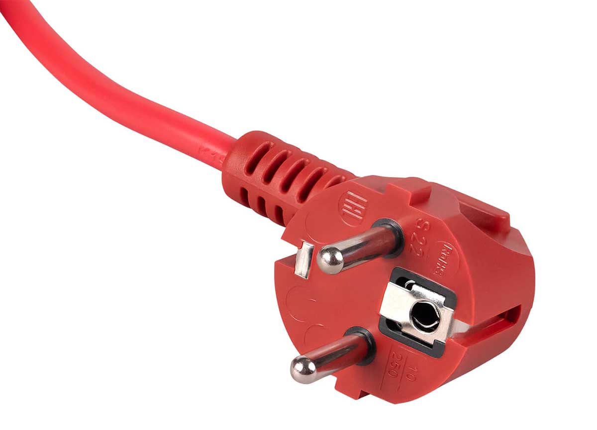 Cabeus PC-186-VDE-1.8M-RD Кабель питания компьютера (Schuko+C13) (3x0.75), красный, 1.8м