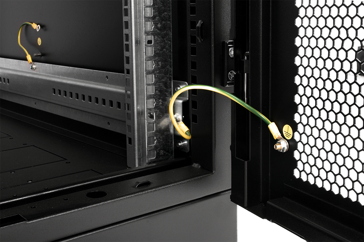 ЦМО ШТК-М-42.6.8-44АА Шкаф телекоммуникационный напольный 42U (600x800) дверь перфорированная 2 шт., ШТК-М-42.6.8-44АА