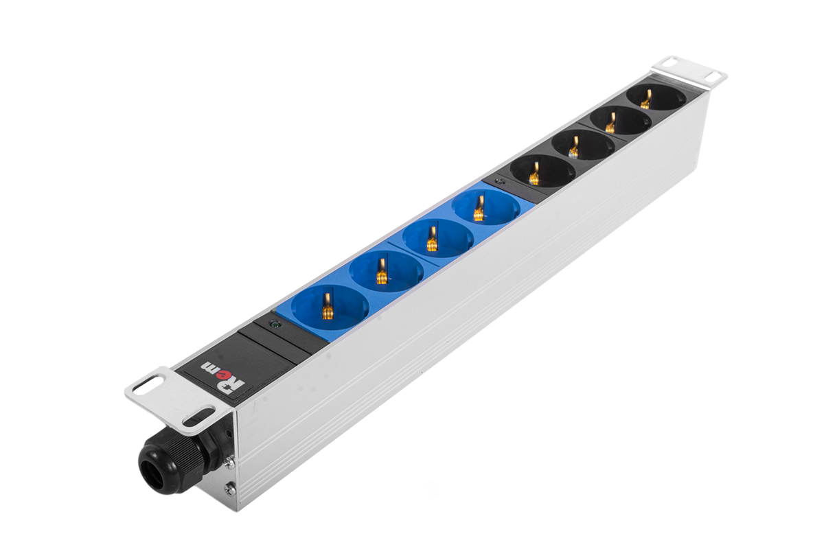 ЦМО R-32-8S-I-440-K Блок розеток Rem-32 с инд., 8 Schuko, 32A, алюм., 19", колодка