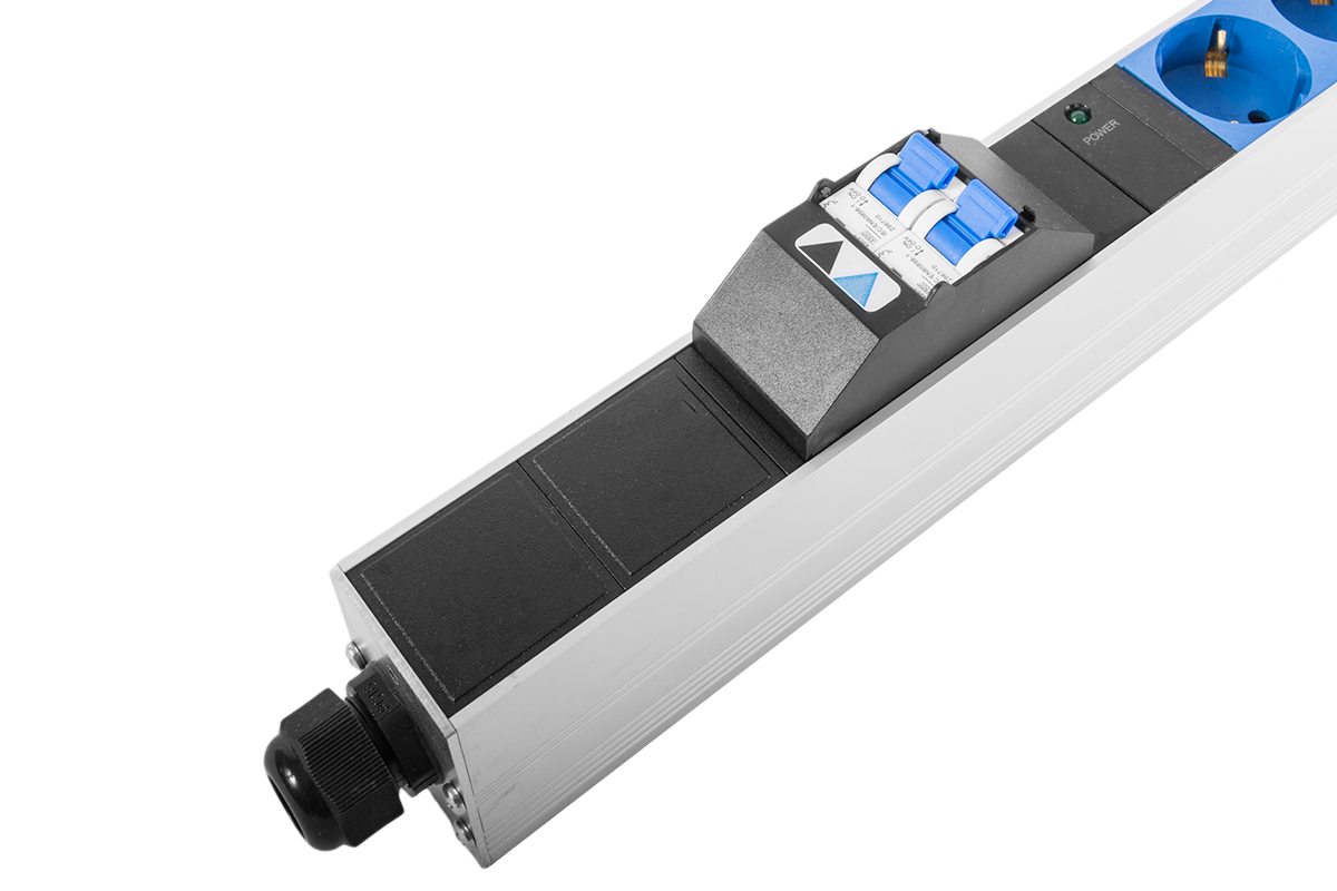 Верт блок розеток Rem-2MC, монит, управл, 1×32А, авт, 8×2S, 1420мм, колодка, R-2MC3-32-8x2S-A-1420-K