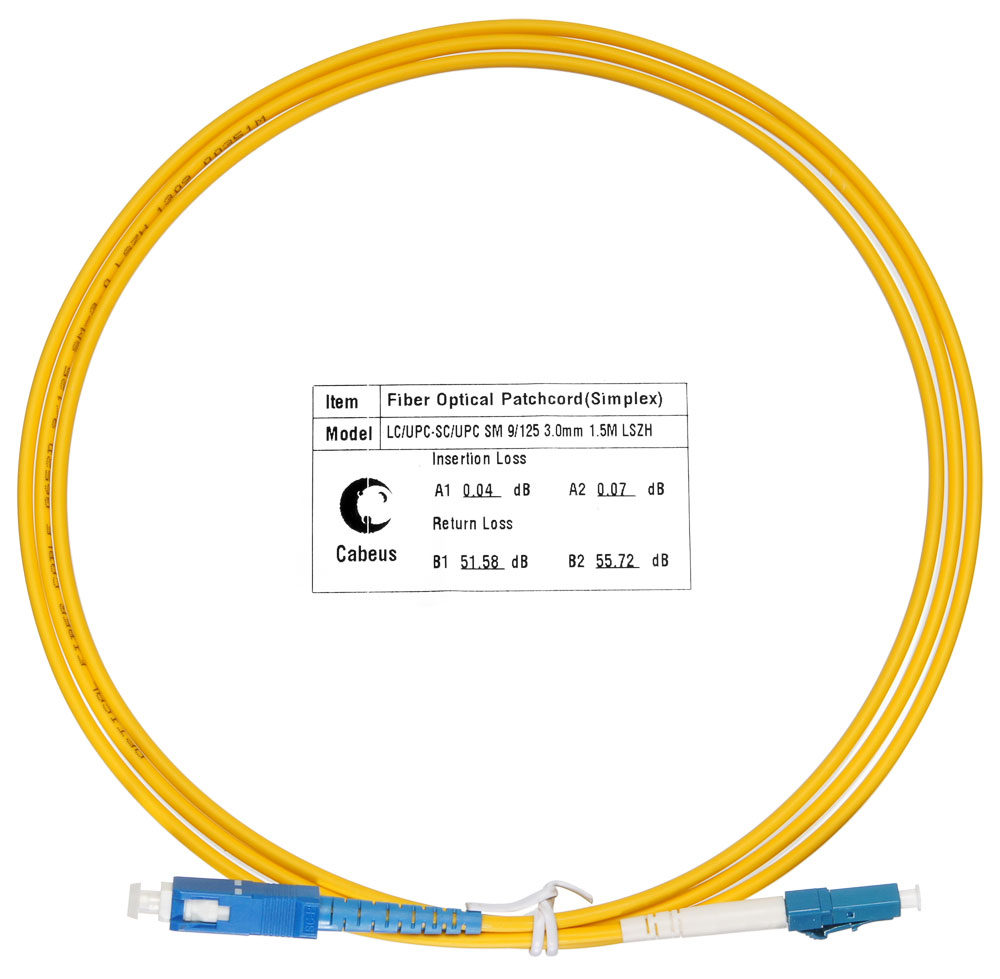 Cabeus FOP(s)-9-LC-SC-1,5m Шнур оптический simplex LC-SC 9/125 sm 1,5м LSZH