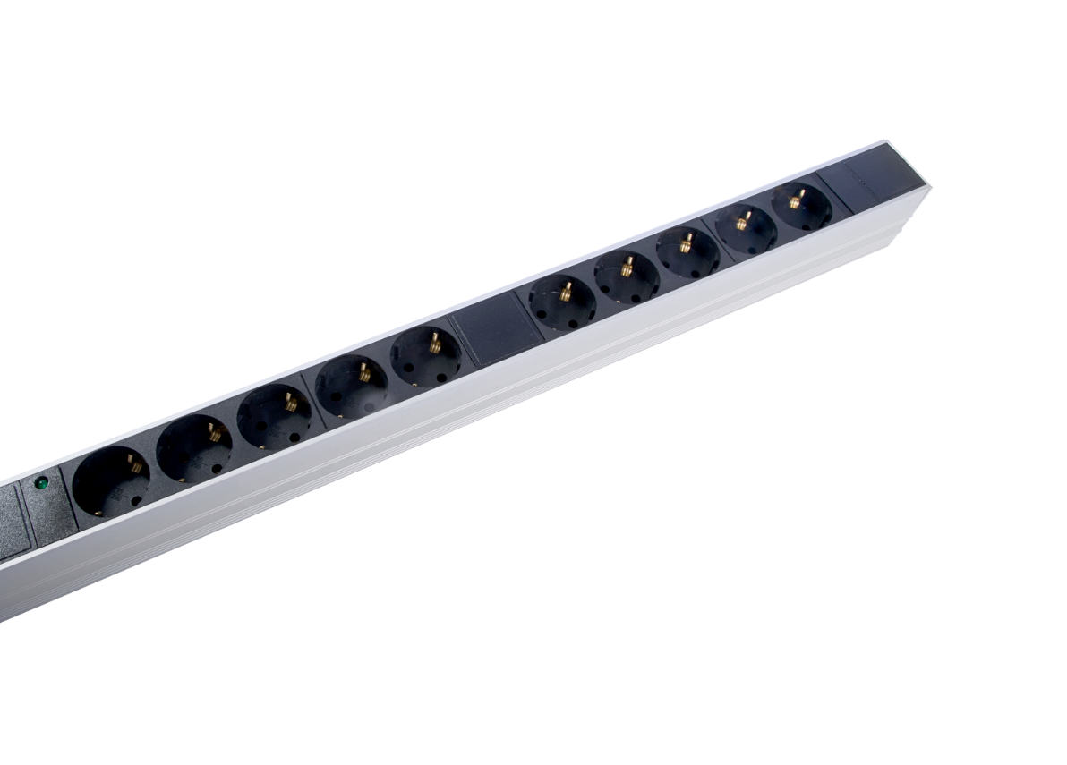 Верт блок розеток Rem-3x16, 3×16A, инд, 30S, 1820мм, шнур 3м IEC309, R-3x16-30S-I-1820-3-3PN