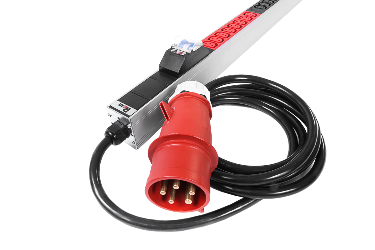 Верт блок розеток Rem-3×32, 3×32A, 6 авт, инд, 36C13, 1420мм, шнур 3м IEC309, R-3x32-36C13-A-I-1420-3-3PN